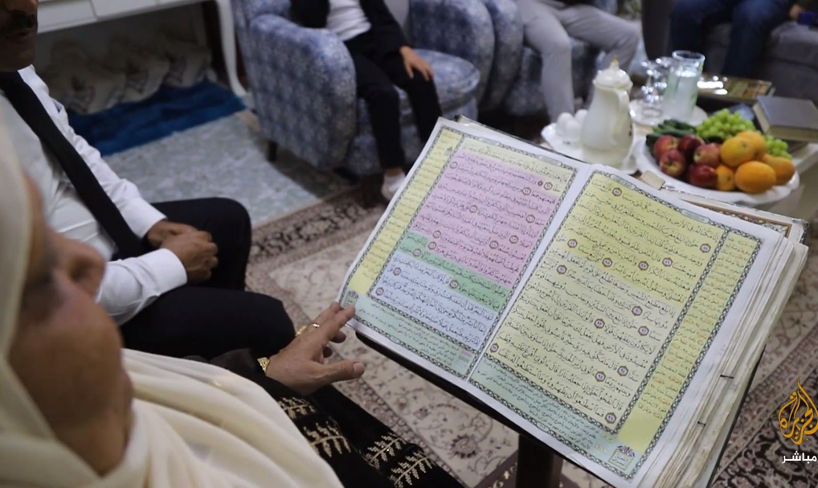 في السبعين من عمرها: سيدة فلسطينية تحفظ القرآن الكريم بأكمله رغم تحديات العمر والصحة